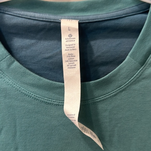 Lululemon long sleeve - Picture 2 of 3